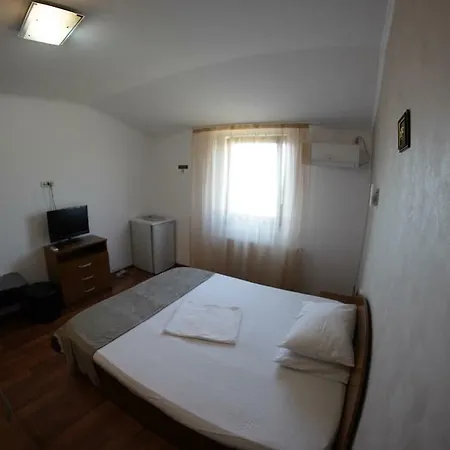 Trandafir 3* Constanţa