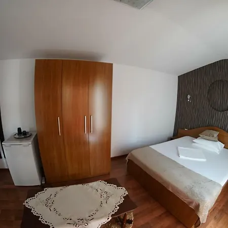 Trandafir Maison d'hôtes